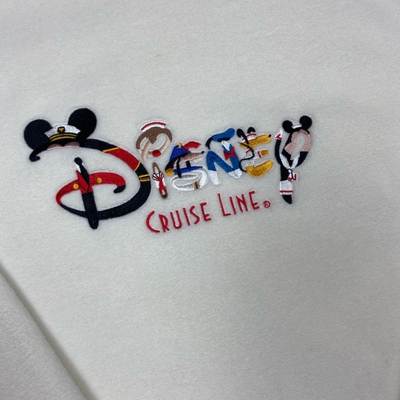 Vintage disney Cruise Line white fleeces fits Large to X-Large - Picture 3 of 3